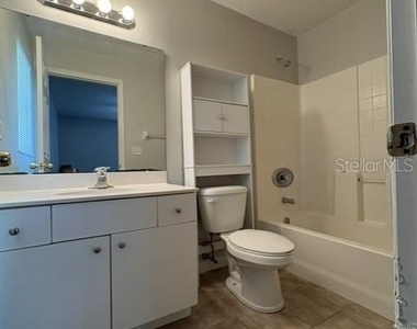 60 Plain View Drive - Photo Thumbnail 11