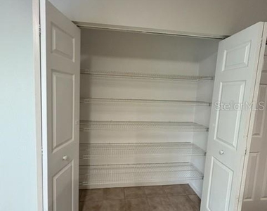 60 Plain View Drive - Photo Thumbnail 5