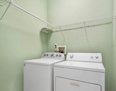 3132 Connemara Drive - Photo Thumbnail 15