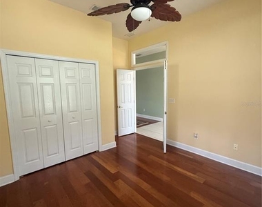 3132 Connemara Drive - Photo Thumbnail 11