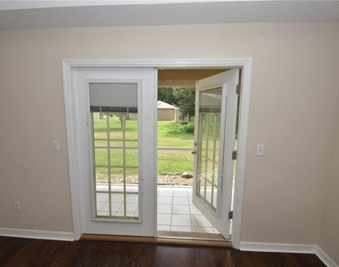 11 Zenith Court - Photo Thumbnail 6