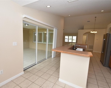11 Zenith Court - Photo Thumbnail 18