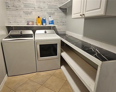 1923 Sw 26th Street - Photo Thumbnail 24