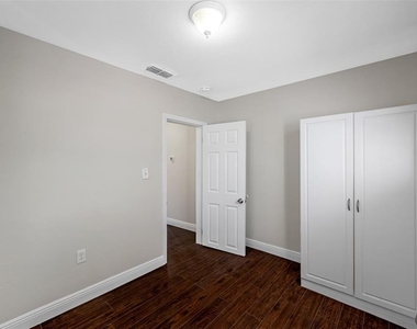 2118 W Palmetto Street - Photo Thumbnail 20