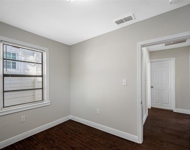 2118 W Palmetto Street - Photo Thumbnail 19