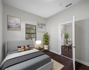 2118 W Palmetto Street - Photo Thumbnail 6