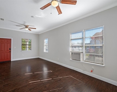 2118 W Palmetto Street - Photo Thumbnail 32