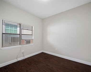2118 W Palmetto Street - Photo Thumbnail 23