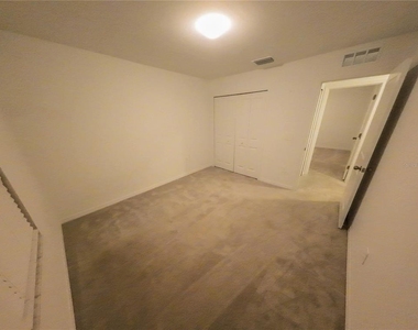 12442 Amber Waves Road - Photo Thumbnail 26