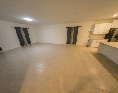 12442 Amber Waves Road - Photo Thumbnail 9