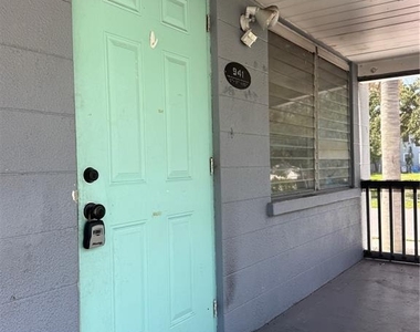 937 15th Street W - Photo Thumbnail 1