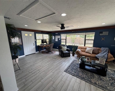 4039 Velarde Lane - Photo Thumbnail 4