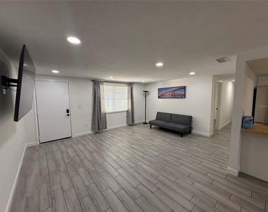 4039 Velarde Lane - Photo Thumbnail 6
