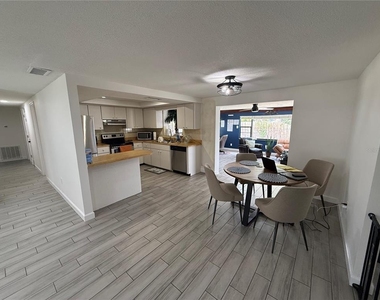 4039 Velarde Lane - Photo Thumbnail 3