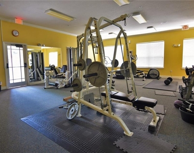 5581 Rosehill Road - Photo Thumbnail 15