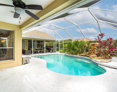 5828 Sandy Pointe Drive - Photo Thumbnail 47