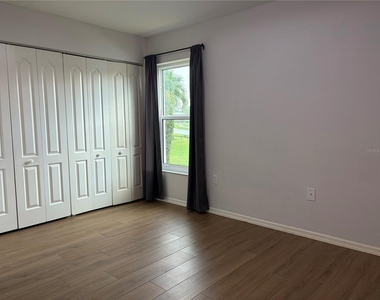 5828 Sandy Pointe Drive - Photo Thumbnail 29