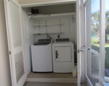 7304 W Country Club Drive N - Photo Thumbnail 9
