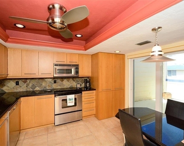 3804 Gulf Of Mexico Drive - Photo Thumbnail 10