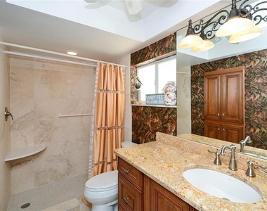 3804 Gulf Of Mexico Drive - Photo Thumbnail 16