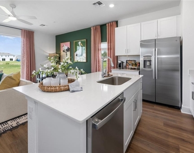 2500 Everson Street - Photo Thumbnail 4