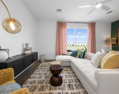 2500 Everson Street - Photo Thumbnail 9