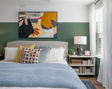 2500 Everson Street - Photo Thumbnail 10