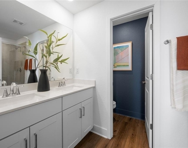 2480 Everson Street - Photo Thumbnail 10