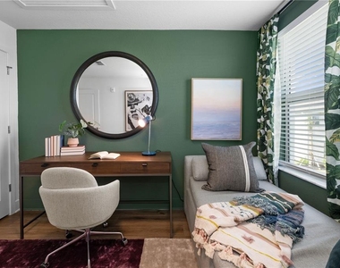 2480 Everson Street - Photo Thumbnail 13
