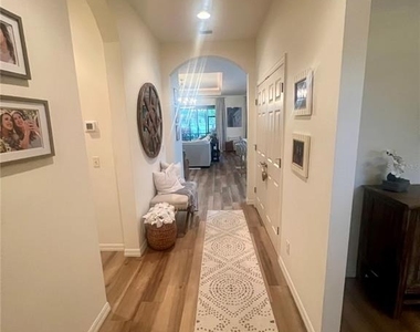 6232 25th Street E - Photo Thumbnail 4