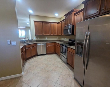 7810 Moonstone Drive - Photo Thumbnail 1