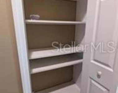 7810 Moonstone Drive - Photo Thumbnail 18