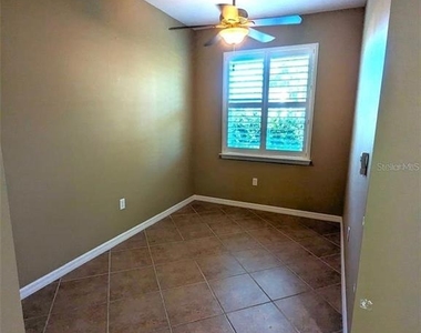 7810 Moonstone Drive - Photo Thumbnail 4