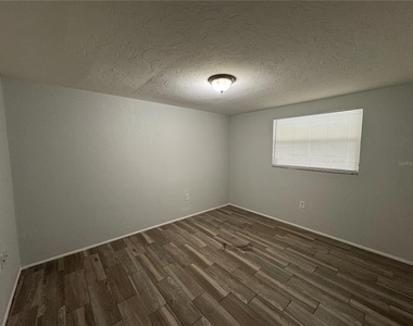 312 60th Avenue Drive W - Photo Thumbnail 7