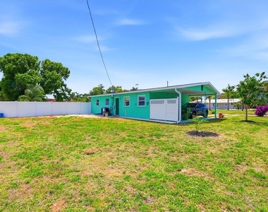 723 S Brink Avenue - Photo Thumbnail 17