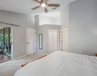4481 Ascot Circle N - Photo Thumbnail 12