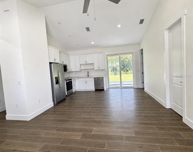 421 Chamber Street Nw - Photo Thumbnail 2