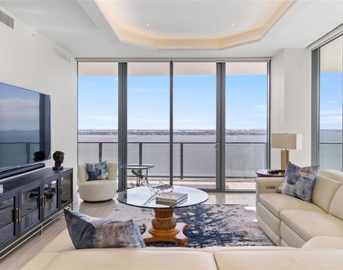 3101 Bayshore Boulevard - Photo Thumbnail 12