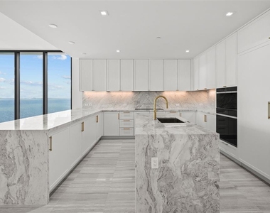 3101 Bayshore Boulevard - Photo Thumbnail 23