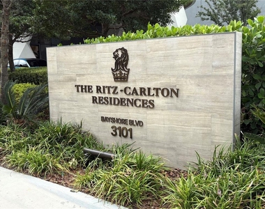 3101 Bayshore Boulevard - Photo Thumbnail 3