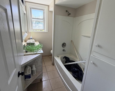 626 N Main Avenue - Photo Thumbnail 1