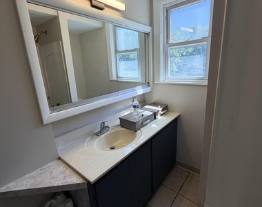 626 N Main Avenue - Photo Thumbnail 2