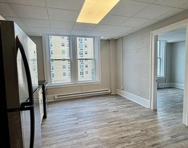 102 Delaware Avenue - Photo Thumbnail 1