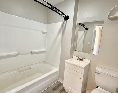 102 Delaware Avenue - Photo Thumbnail 10