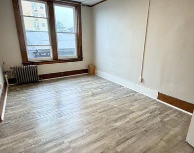 102 Delaware Avenue - Photo Thumbnail 4