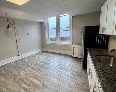 102 Delaware Avenue - Photo Thumbnail 2