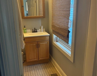 21 E North Street - Photo Thumbnail 7