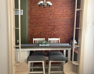 21 E North Street - Photo Thumbnail 13
