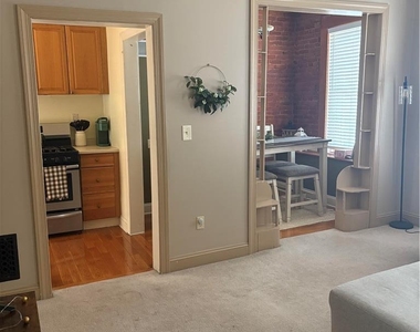 21 E North Street - Photo Thumbnail 11