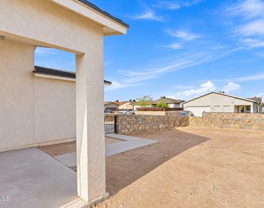 2100 Tim Foster Street - Photo Thumbnail 26